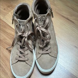 UGG Tan Sneakers Suede Casual High-Tops
